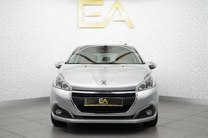 Usado Peugeot 208 Active 75 HP (55 kW) 2018 Cinza Citadino