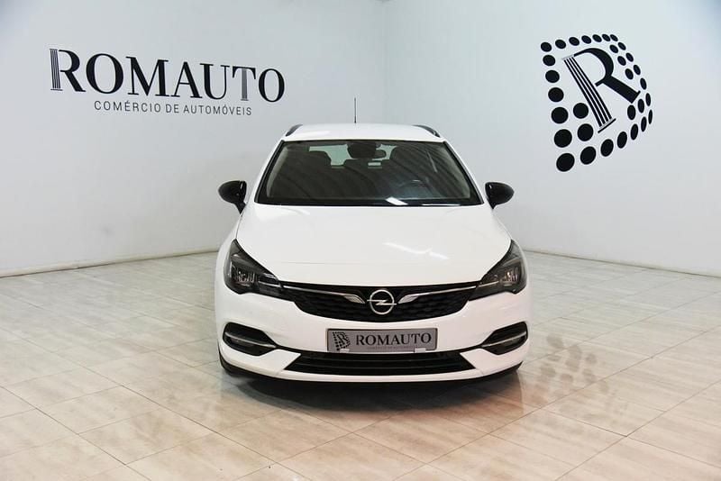 Usado Opel Astra Sport 122 HP (89 kW) 2021 Branco Carrinha