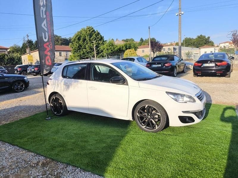 Usado Peugeot 308 GT-line 120 HP (88 kW) 2017 Sedan