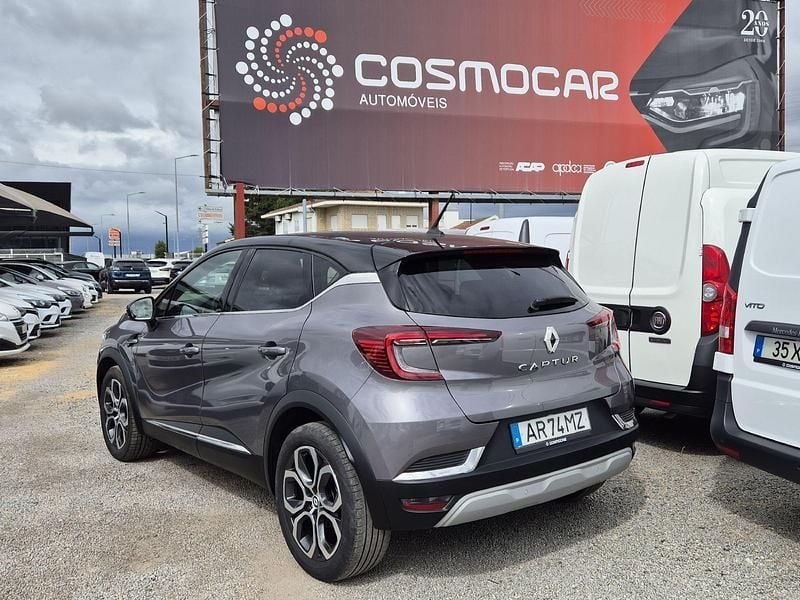 Cinza Usado 2022 Renault Captur SUV | € 17.900 (Preço justo) - Imagem 1/4