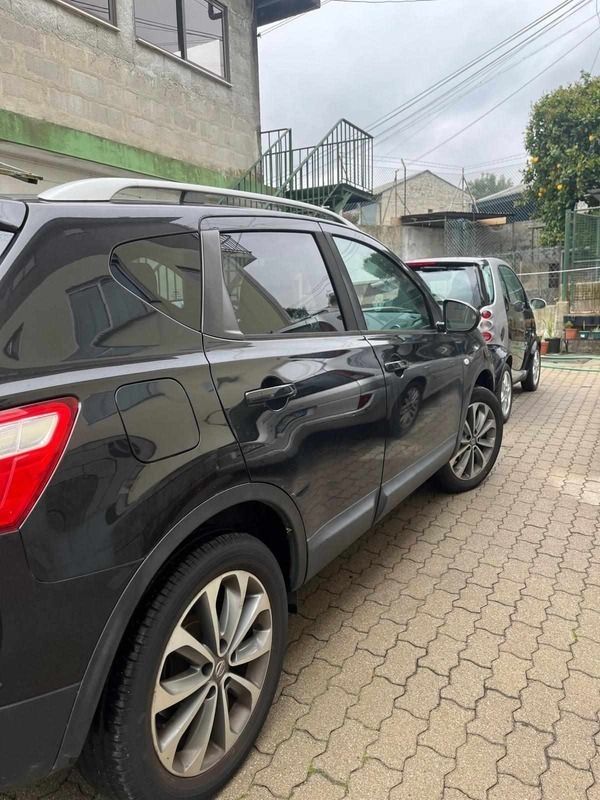 Preto Usado 2010 Nissan Qashqai SUV | € 8.900 (Bom preço) - Imagem 1/4
