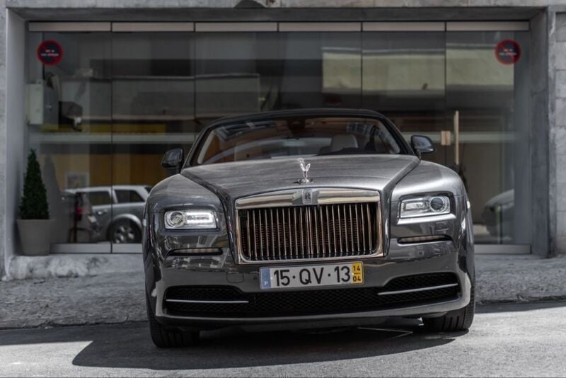 Usado Rolls Royce Phantom 632 HP (464 kW) 2014 Cinza Sedan
