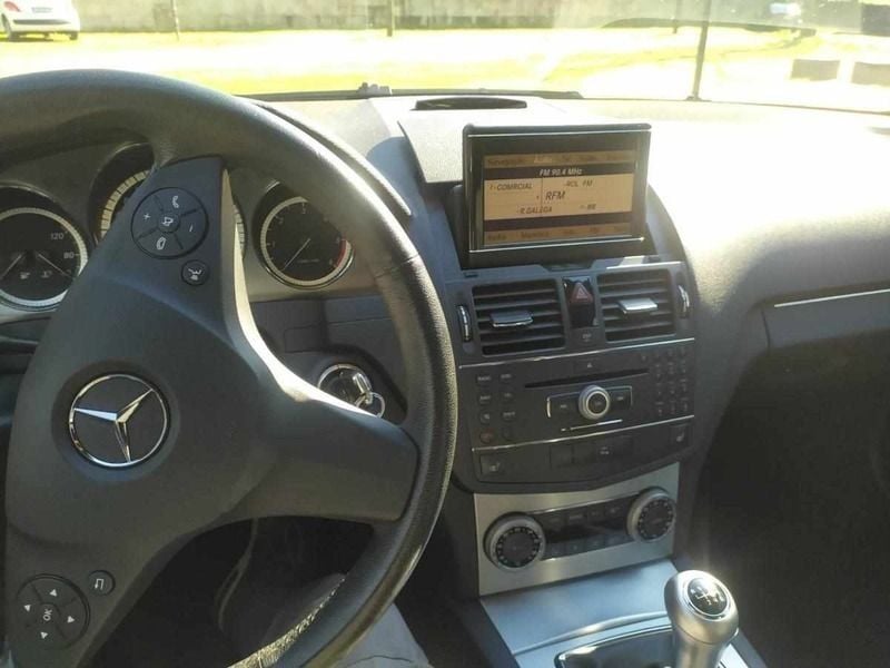 Usado Mercedes C250 204 HP (150 kW) 2009 Branco Sedan