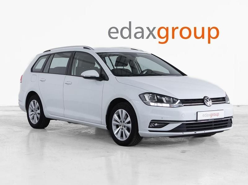Branco Usado 2020 VW Golf VII Carrinha | € 13.990 (Preço justo) - Imagem 1/4