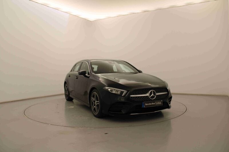 Preto Usado 2022 Mercedes A180 AMG line Citadino | € 31.990 (Preço justo) - Imagem 1/4