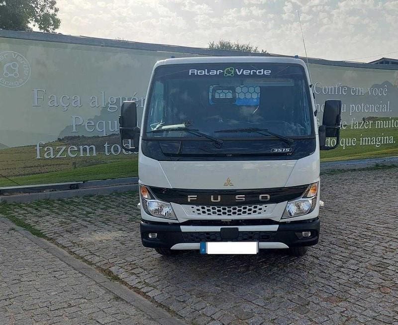 Branco Novo 2025 Mitsubishi Canter | € 44.500 (Caro) - Imagem 1/2