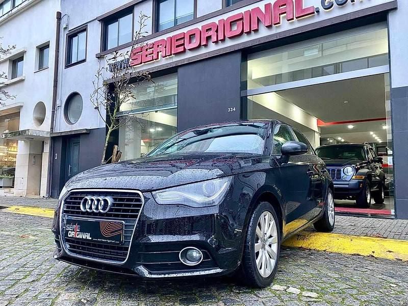 Preto Usado 2012 Audi A1 Sportback Citadino | € 13.650 (Preço justo) - Imagem 1/4