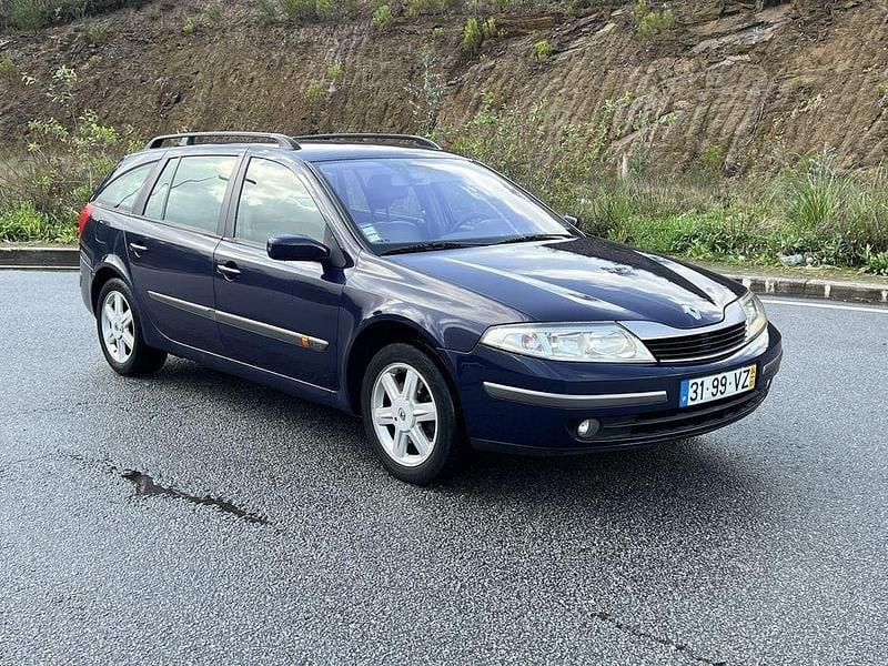 Usado Renault Laguna II Privilege 120 HP (88 kW) 2004 Sedan