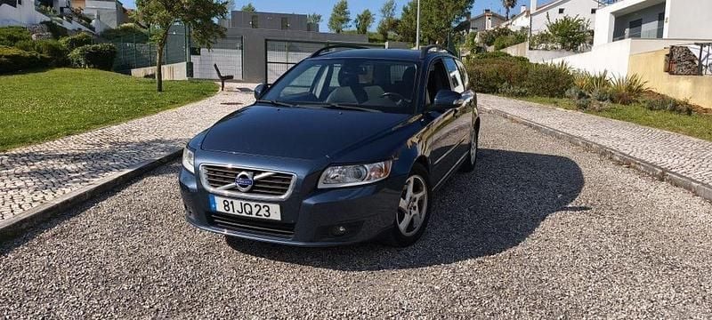 Usado 2010 Volvo V50 Carrinha | € 5.099 (Preço elevado) - Imagem 1/4