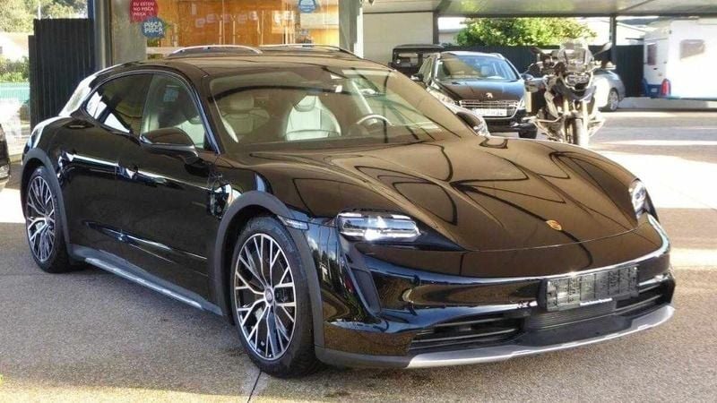 Usado Porsche Taycan 350 kW (476 HP) 2022 Branco Sedan