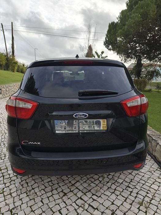 Usado Ford C-MAX Titanium 115 HP (84 kW) 2015 Monovolume