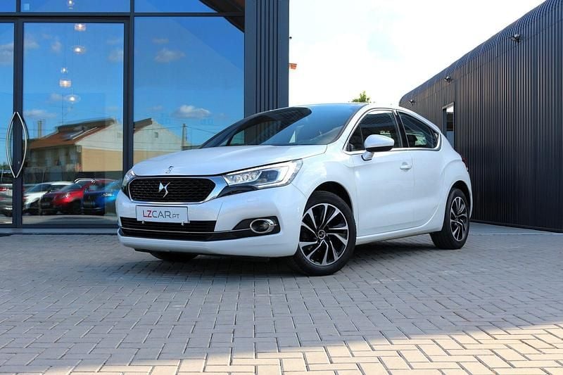 Branco Usado 2016 DS Automobiles DS4 So Chic SUV | € 13.500 (Caro) - Imagem 1/4