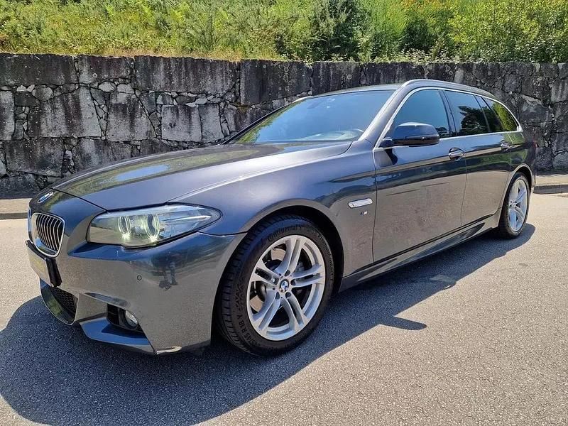 Cinzento Usado 2016 BMW 520 Carrinha | € 17.900 (Preço justo) - Imagem 1/4