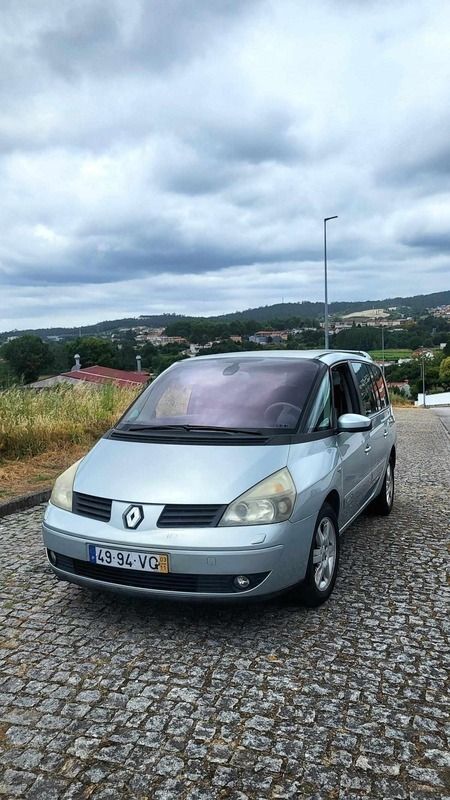 Cinzento Usado 2003 Renault Espace Monovolume | € 3.500 - Imagem 1/4