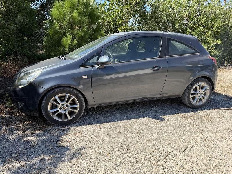 Usado 2008 Opel Corsa | € 3.200 (Super Preço) - Imagem 1/4