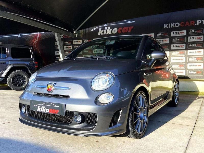 Usado Abarth 500 135 HP (99 kW) 2012 Cinzento