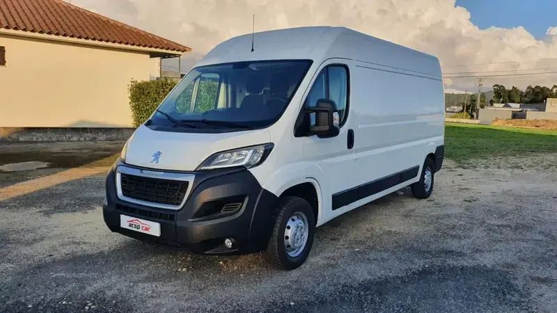 Branco Usado 2021 Peugeot Boxer Van | € 25.900 - Imagem 1/4