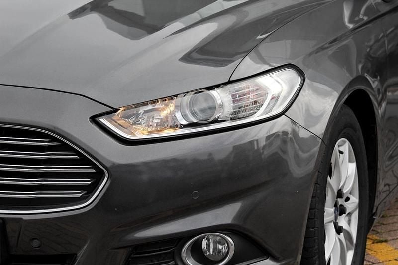 Usado Ford Mondeo Business Edition 120 HP (88 kW) 2017 Cinza Carrinha