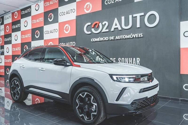 Cinzento Usado 2023 Opel Mokka GS Line SUV | € 22.900 (Preço elevado) - Imagem 1/4