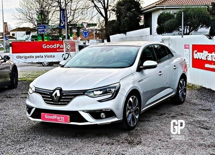 Prateado Usado 2019 Renault Mégane IV LIMITED Coupé | € 17.300 (Preço justo) - Imagem 1/4