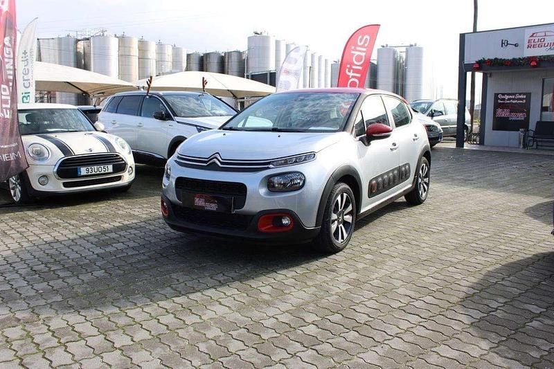 Cinzento Usado 2017 Citroën C3 Feel | € 11.900 (Caro) - Imagem 1/4