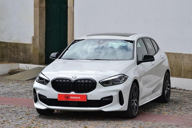 Branco Usado 2020 BMW 120 Citadino | € 29.500 (Preço elevado) - Imagem 1/4