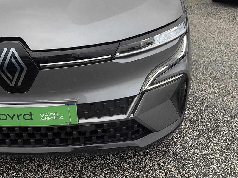 Usado Renault Mégane IV Equilibre 160 kW (218 HP) 2022 Cinza