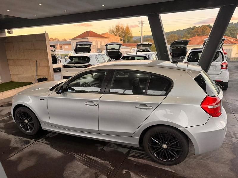 Usado BMW 118 Coupé 143 HP (105 kW) 2008 Cinza Coupé