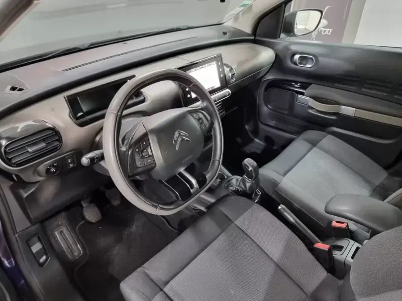 Usado Citroën C4 Cactus PureTech 110 HP (80 kW) 2014 Roxo Citadino