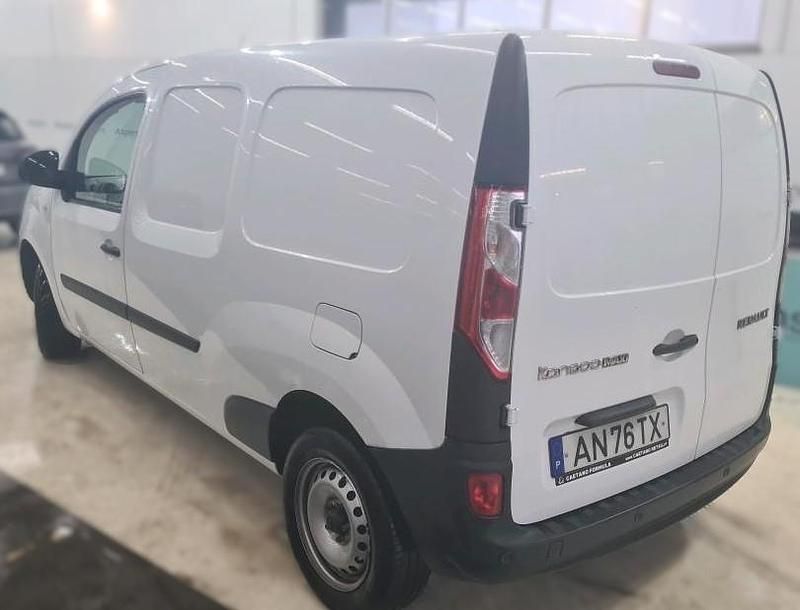 Usado Renault Kangoo Business 95 HP (69 kW) 2022 Branco Monovolume