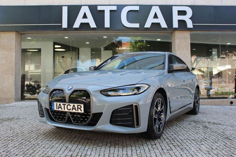 Cinza Usado 2023 BMW i4 Sedan | € 54.900 (Preço justo) - Imagem 1/4