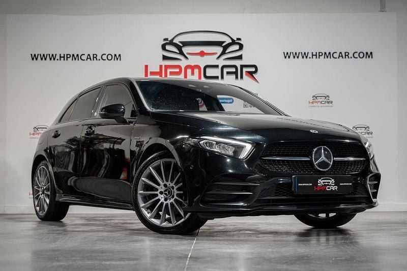 Preto Usado 2021 Mercedes A250 AMG line | € 28.900 (Super Preço) - Imagem 1/4