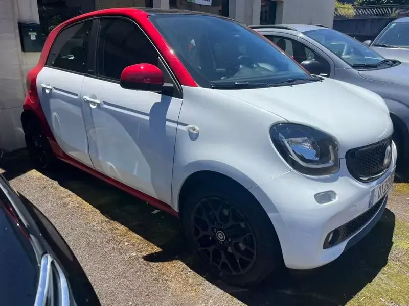 Branco Usado 2019 Smart ForFour Prime | € 14.250 (Preço justo) - Imagem 1/4
