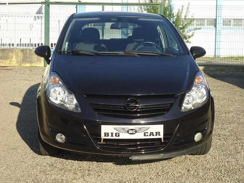 Preto Usado 2007 Opel Corsa | € 3.450 (Preço justo) - Imagem 1/4