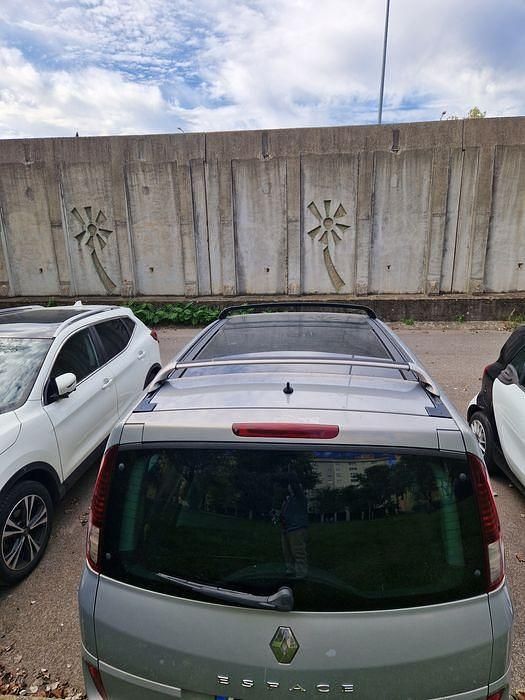 Usado Renault Grand Espace Initiale 175 HP (128 kW) 2009 Monovolume