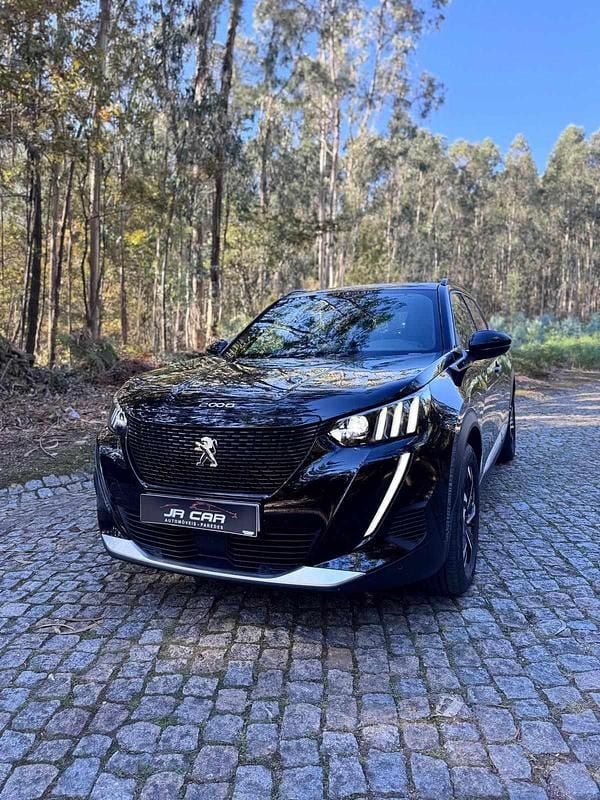 Preto Usado 2023 Peugeot e-2008 GT SUV | € 25.000 (Bom preço) - Imagem 1/4