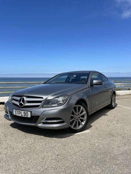 Usado 2013 Mercedes C220 Coupé | € 14.500 (Super Preço) - Imagem 1/4