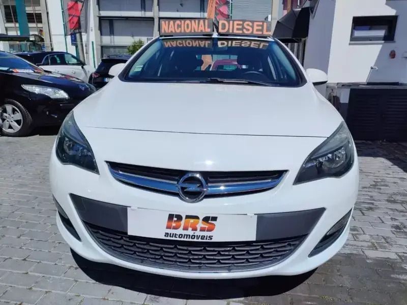 Branco glaciar Usado 2016 Opel Astra Business Edition Carrinha | € 13.450 (Preço justo) - Imagem 1/4