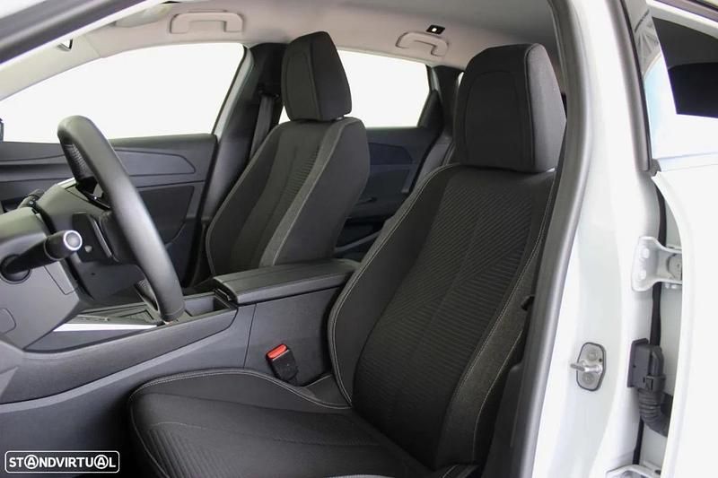 Usado Peugeot 308 SW 130 HP (95 kW) 2023 Cinzento Carrinha