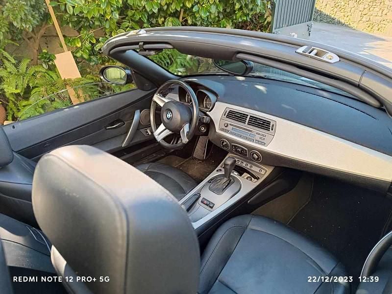 Usado BMW Z4 192 HP (141 kW) 2004 Preto Cabrios