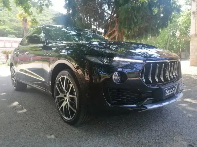 Usado Maserati Levante 275 HP (202 kW) 2018 Outra SUV