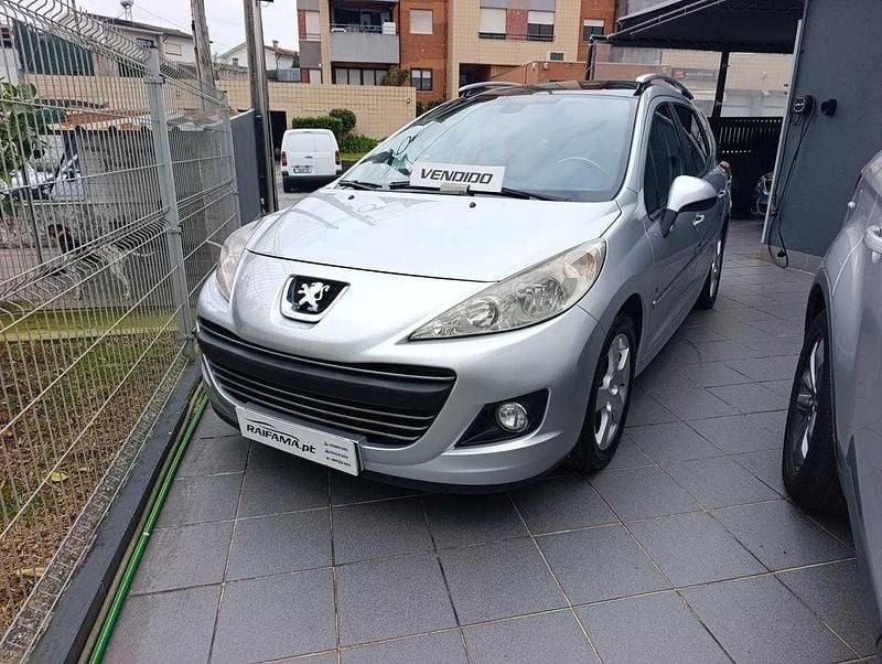 Usado Peugeot 207 110 HP (80 kW) 2010 Cinzento Carrinha