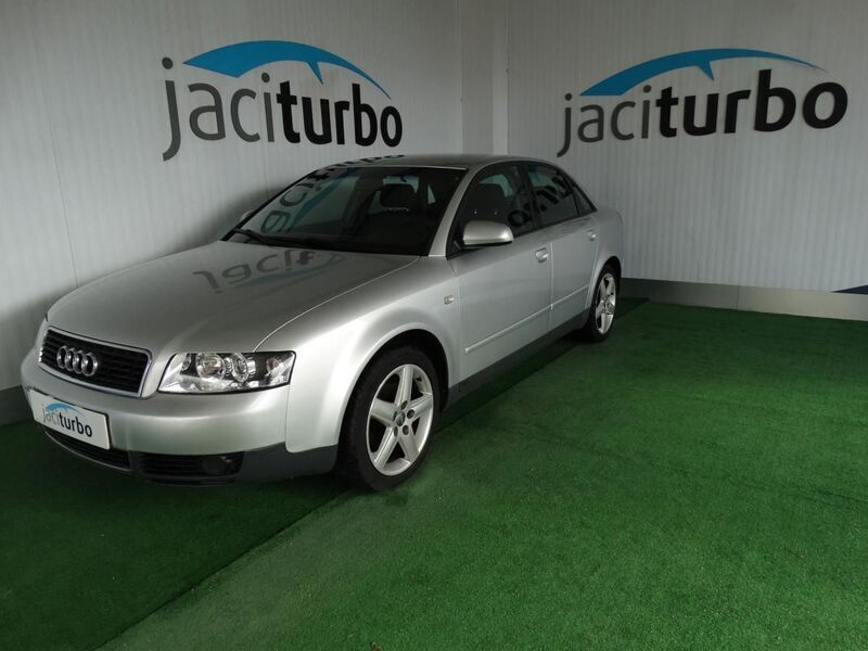Cinzento Usado 2002 Audi A4 | € 4.900 (Preço elevado) - Imagem 1/4