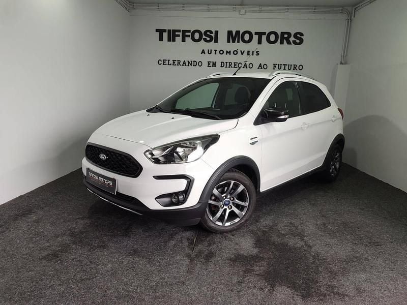 Branco Usado 2019 Ford Ka Plus Citadino | € 10.850 - Imagem 1/4