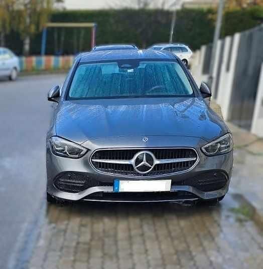 Usado Mercedes C220 200 HP (147 kW) 2021 Cinzento Sedan