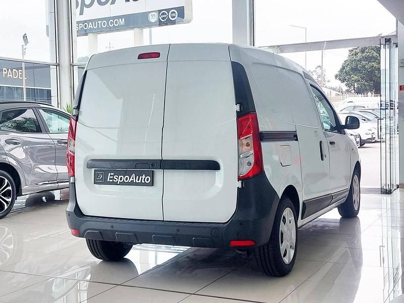 Usado Dacia Dokker 95 HP (69 kW) 2019 Branco Monovolume