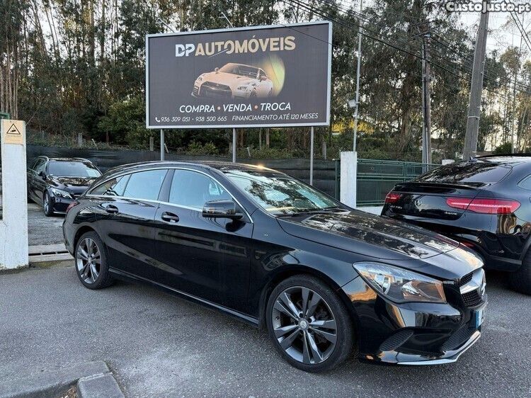 Preto Usado 2017 Mercedes CLA180 Shooting Brake Urban Carrinha | € 17.990 (Preço justo) - Imagem 1/1