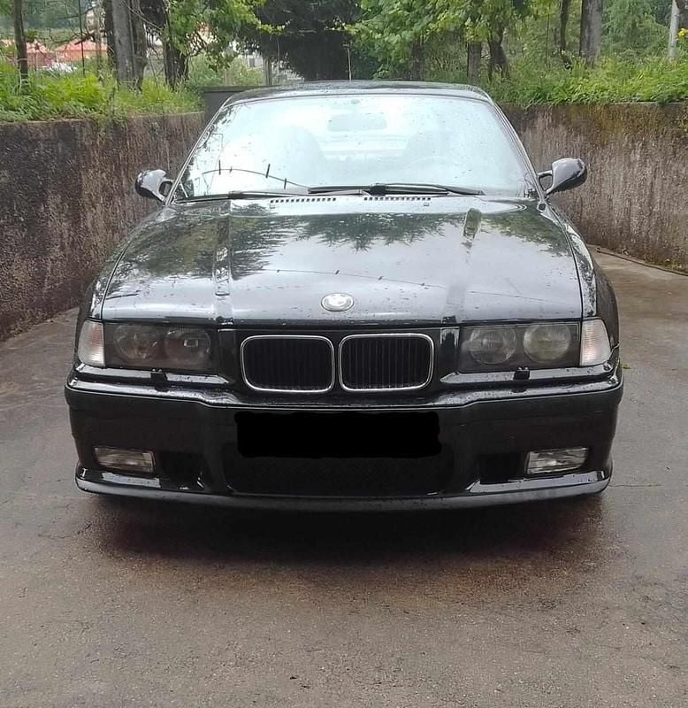 Preto Usado 1996 BMW M3 Coupé | € 22.000 - Imagem 1/4