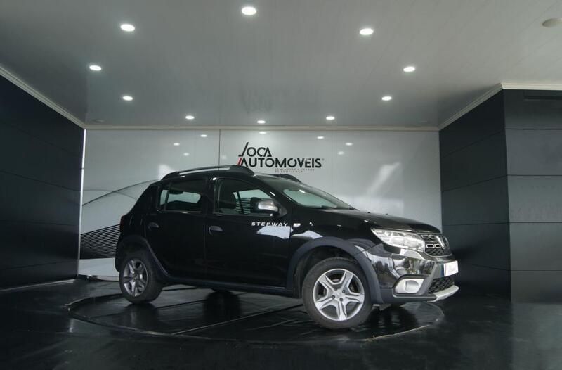 Usado 2018 Dacia Sandero Stepway Citadino | € 12.500 (Preço justo) - Imagem 1/4