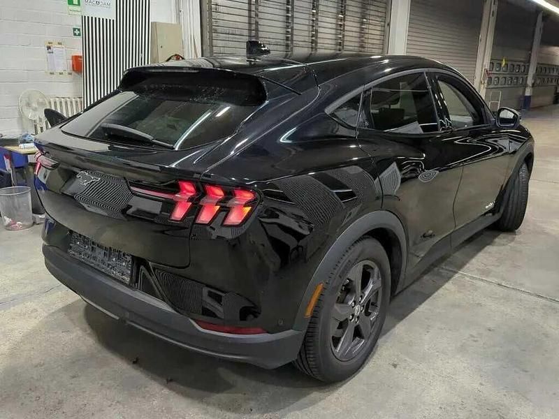 Usado Ford Mustang Mach-E 216 kW (294 HP) 2021 Preto SUV